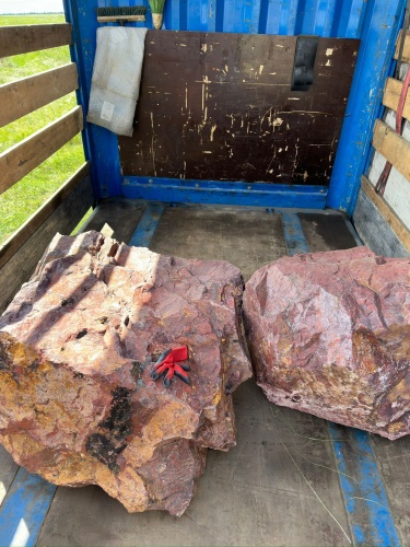 Ландшафтные глыбы красно-фиолетовые 200-1000 килограмм купить в Краснокамске