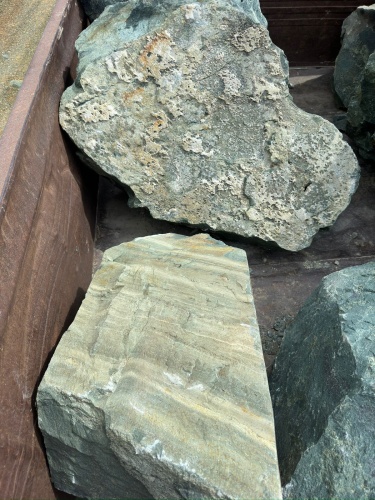 Ландшафтные глыбы зелёные 200-500 килограмм купить в Краснокамске