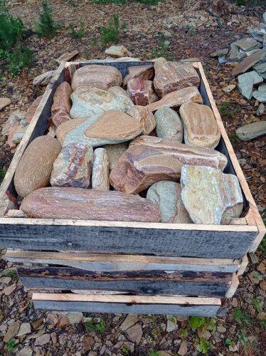 Златолит жёлтый, жёлто-зелёный глыбки и валуны для ланшафтного дизайна купить в Краснокамске