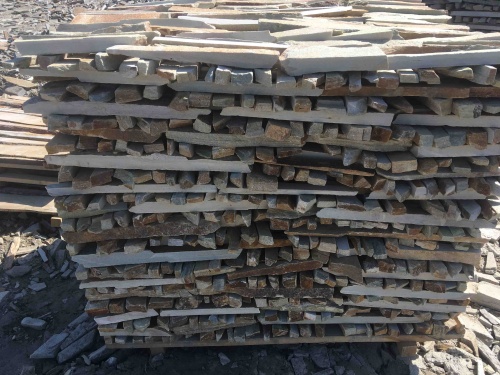 Горбушка златолит золотистый для облицовки купить в Краснокамске