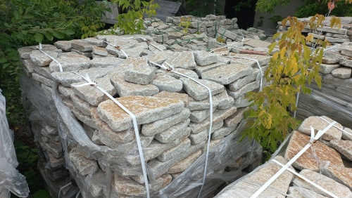 Гранитный плитняк галтованный для парковки купить в Краснокамске