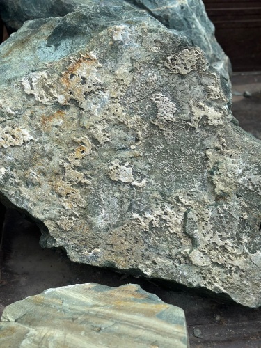 Ландшафтные глыбы зелёные 200-500 килограмм купить в Краснокамске