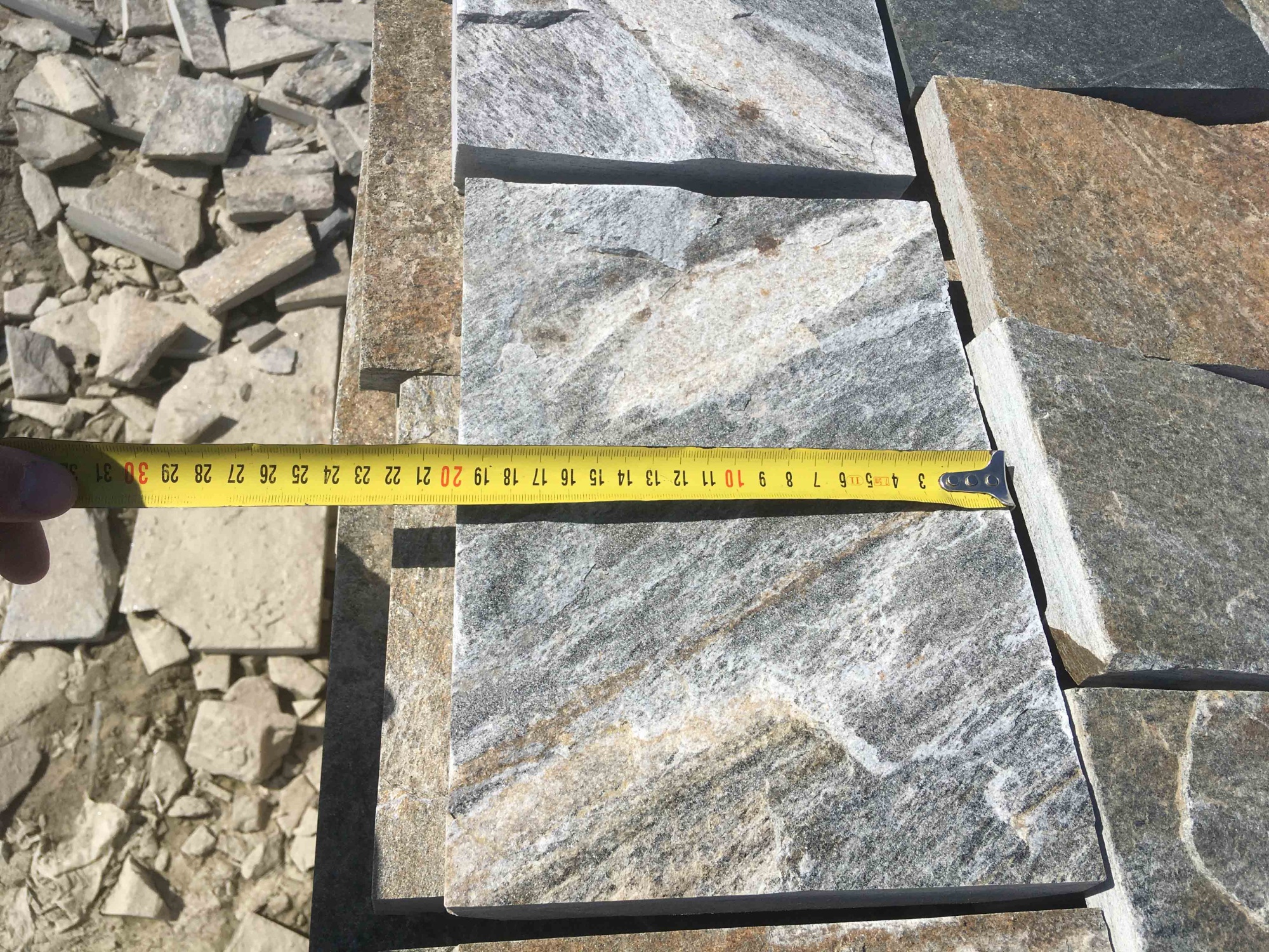 Плитка пилёная златолит Уральский для фасада купить в Краснокамске