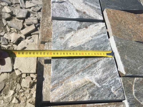 Плитка пилёная златолит Уральский для цоколя, отмостки купить в Краснокамске